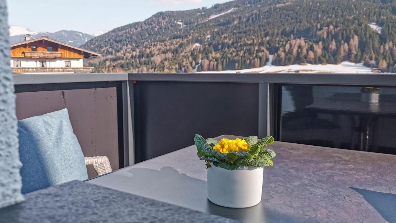 Stuwip Alps Appartements Adlerhorst Trins Dış mekan fotoğraf